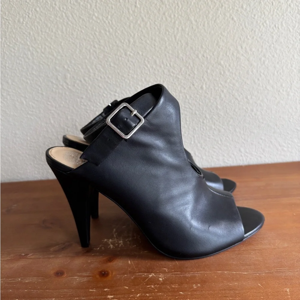 Vince Camuto Aveeria Black Leather Ankle Strap Heeled Sandal Peep Toe Size 10M